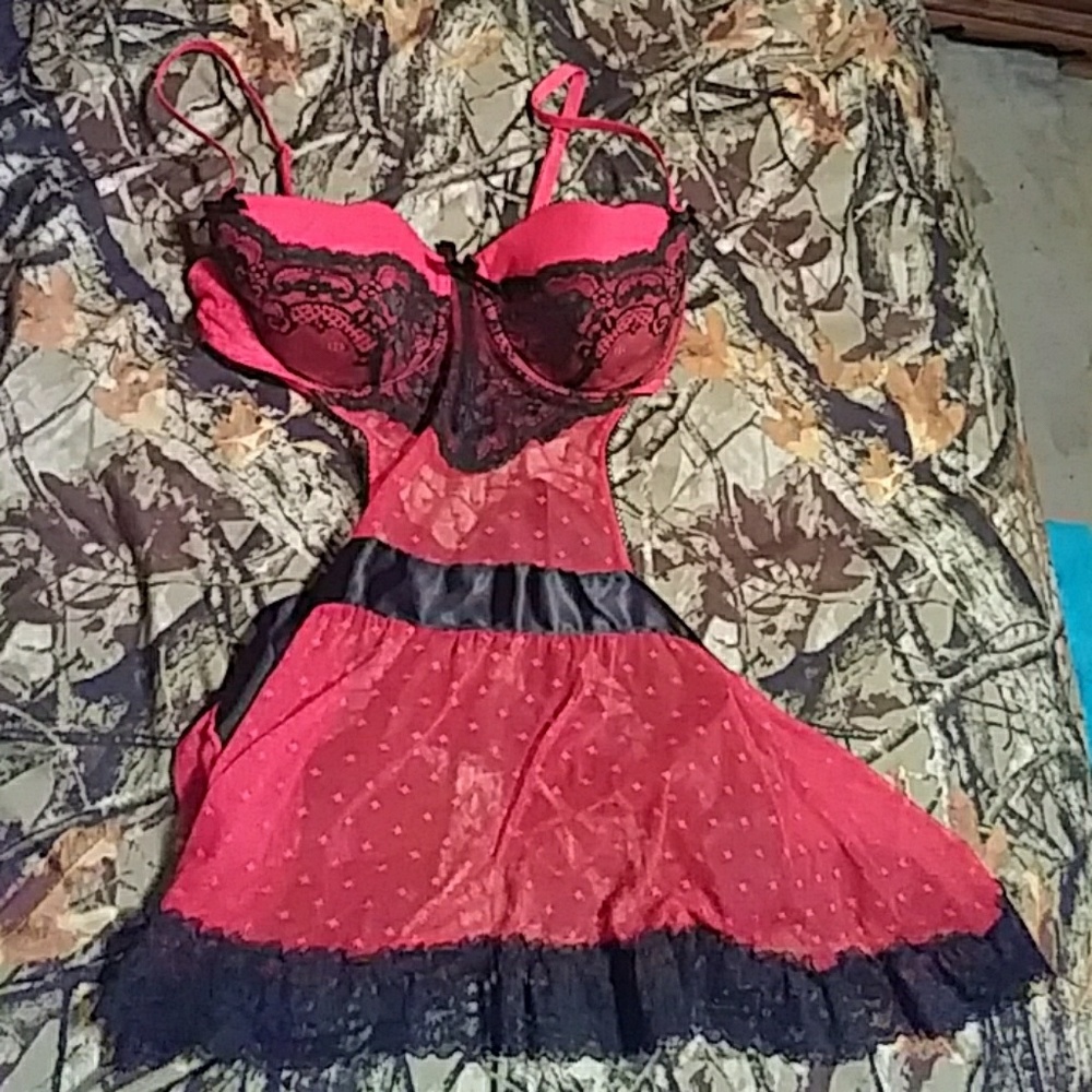Size medium secret treasures sleepwear brand new w